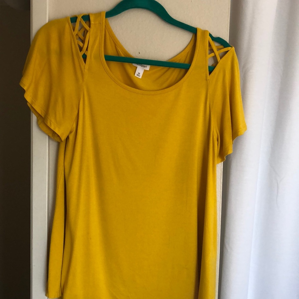 Yellow top